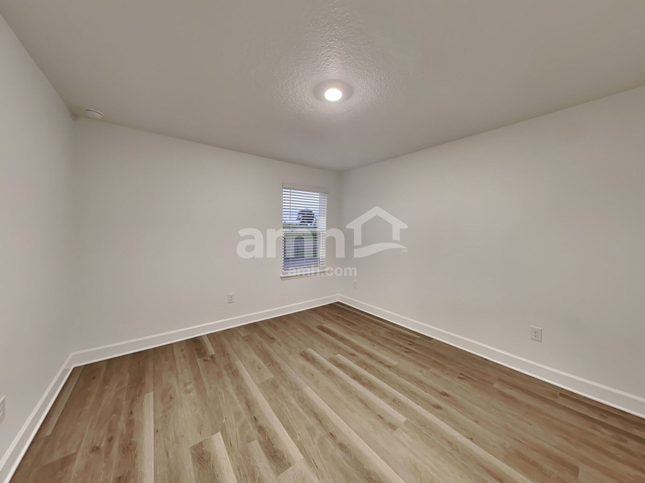 Building Photo - 37837 Dusty Saddle Ln