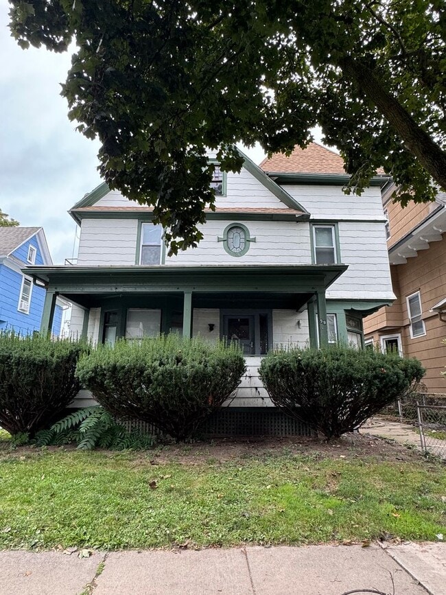 Primary Photo - 59 Amherst St