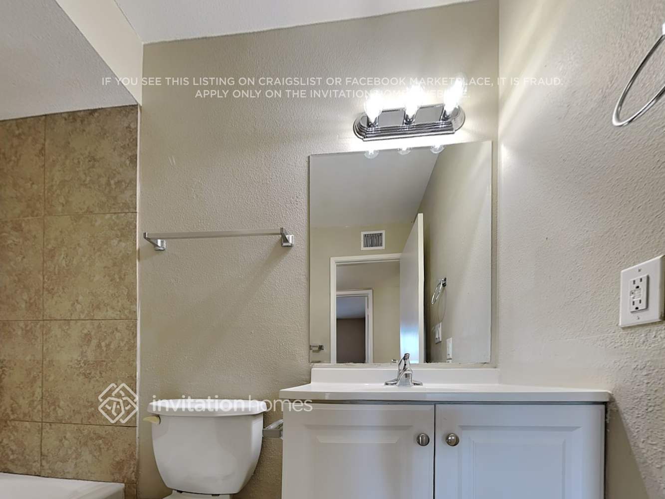 Building Photo - 1013 W Frito Ave