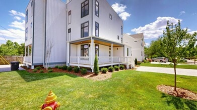 Building Photo - Turn-Key Luxury Rental: Brand-New 4BD + Office w/ Private Sunset Rooftop