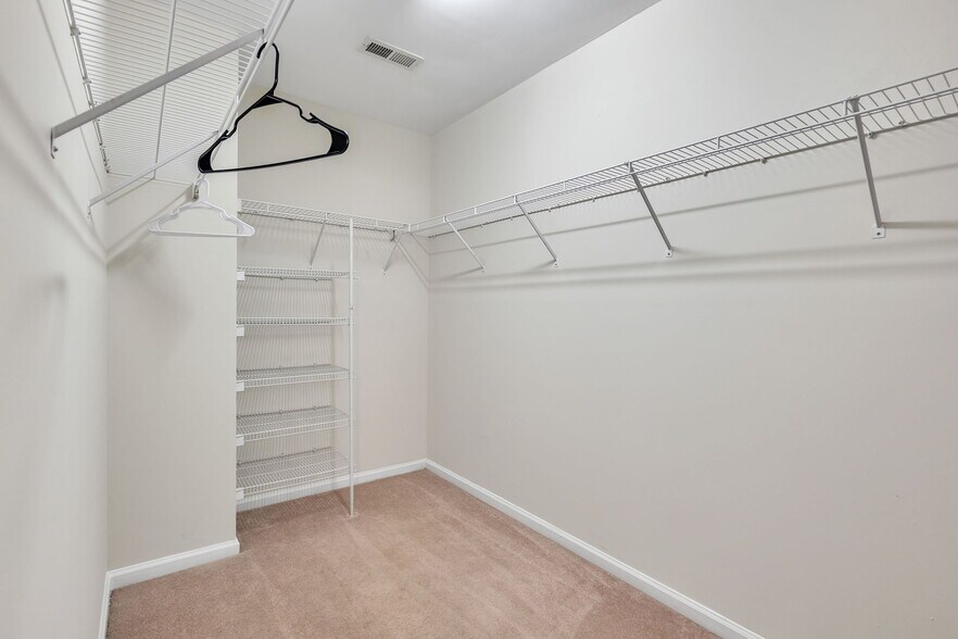 Building Photo - 5906 Prescott Ct