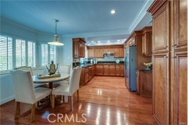 Building Photo - 11 Davis