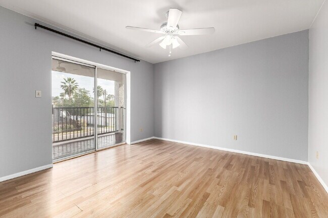 Building Photo - 8225 N Central Ave