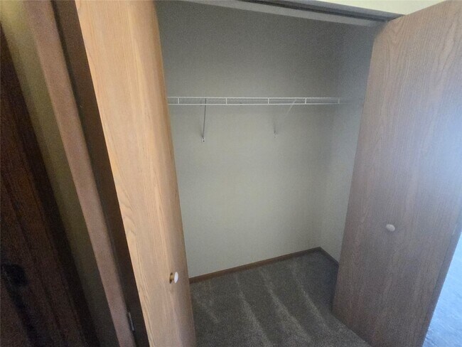 Building Photo - 900 Market St