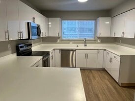 Building Photo - 1140 W 950 N