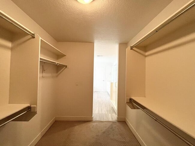 Building Photo - 9729 Fira Ln