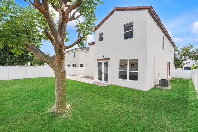Building Photo - 9183 SW 171st Ct