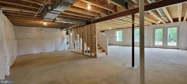 Building Photo - 9431 Alloway Dr