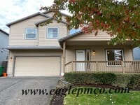 Building Photo - 13820 SE Campfire Way