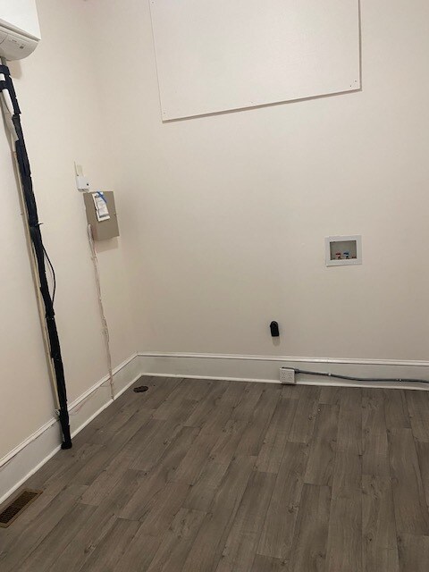 Building Photo - 173 Pierce Ave