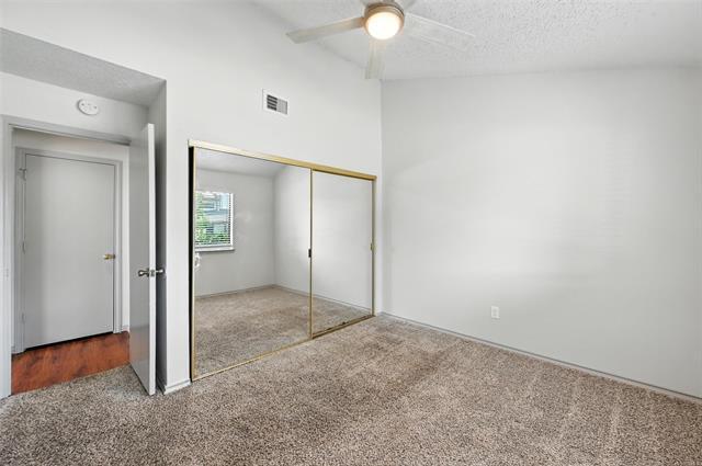 Building Photo - 5922 Timbercrest Dr