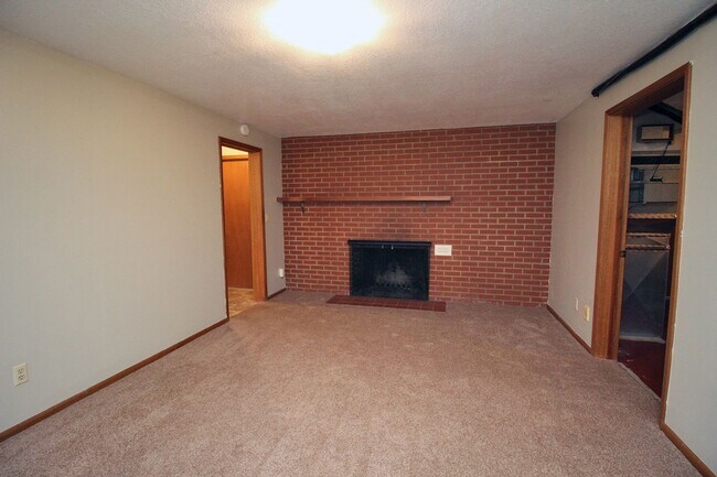 Building Photo - soudr03