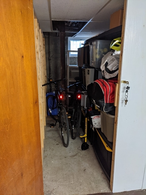 Building Photo - 8 Kenwood St