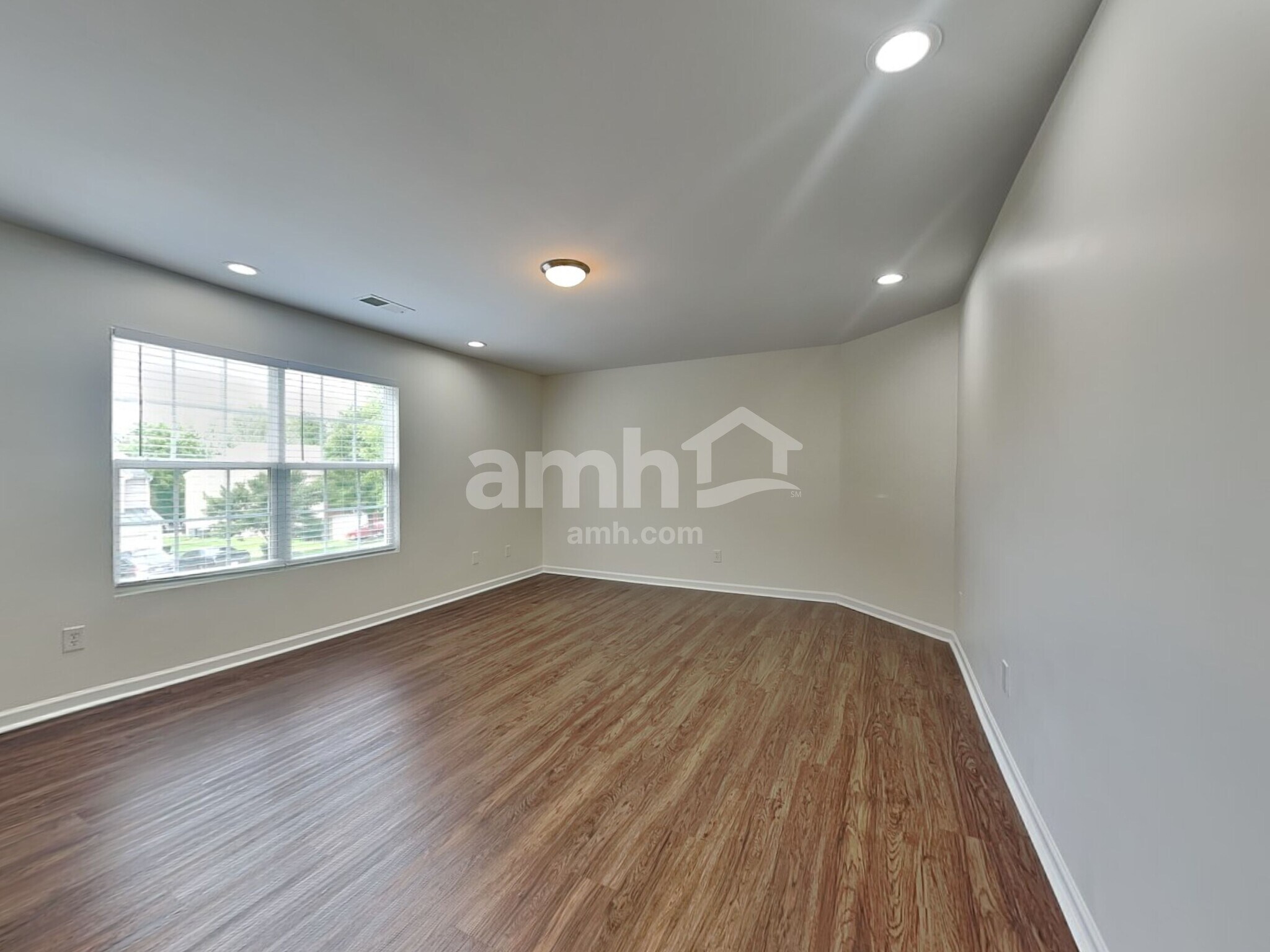 Building Photo - 7305 Ethans Way