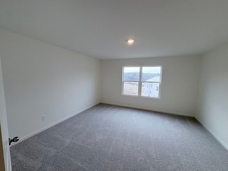 Building Photo - 3027 Gorman Dr