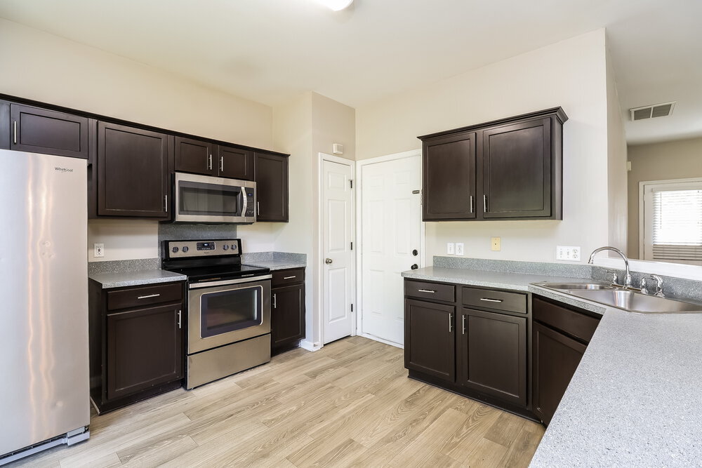 Building Photo - 2728 Wingdale Dr