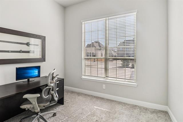 Building Photo - 1006 Foxhall Dr