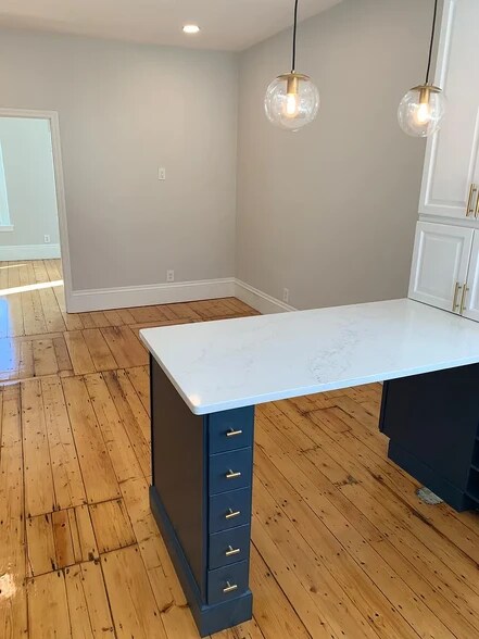 Building Photo - 147 Princeton St