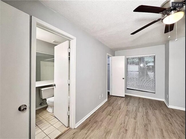 Building Photo - 326 Warm Springs Cir