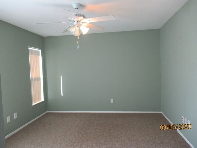 Building Photo - Cozy 3 Bedroom Port Orange Home with Fence...