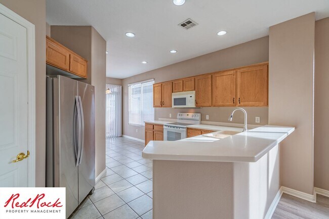 Building Photo - 2 Bedroom Townhome in Coral Canyon with Resort Amenities