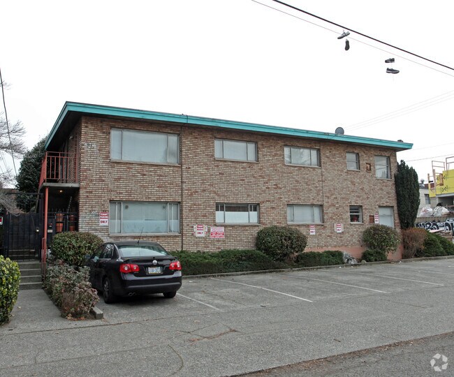 Building Photo - 302 Harvard Ave