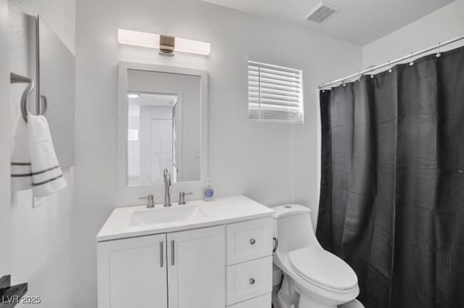 Building Photo - 7043 Salt Marsh Ct