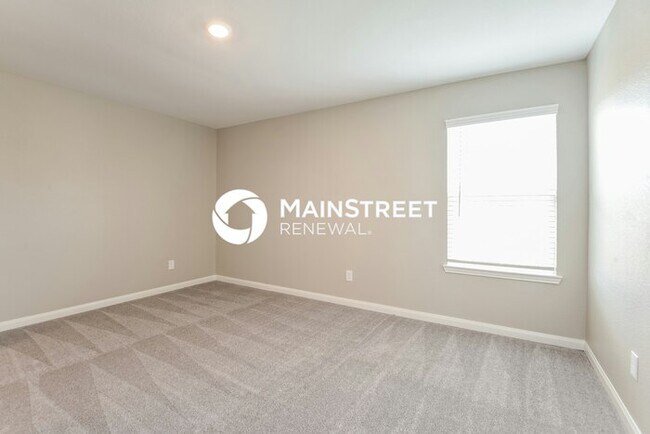 Building Photo - 5 Bedroom Pet-Friendly Home in Magnolia, TX with Main Street Renewal