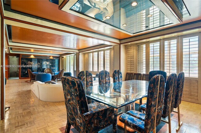 Building Photo - 11111 Biscayne Blvd