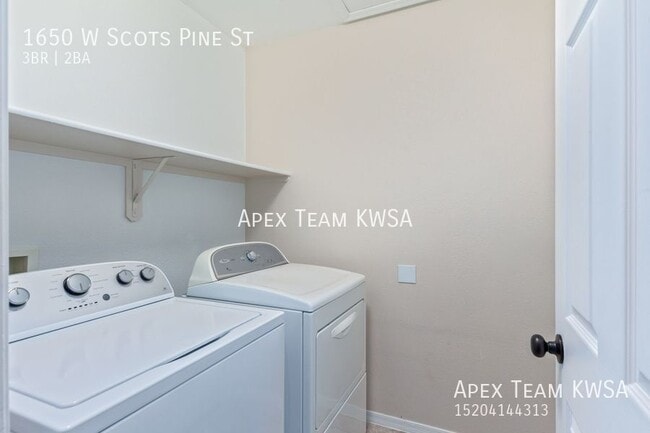 Building Photo - 1650 W Scots Pine St