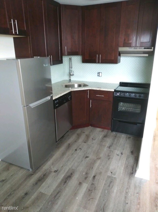 Building Photo - 41 N Delaware Ave