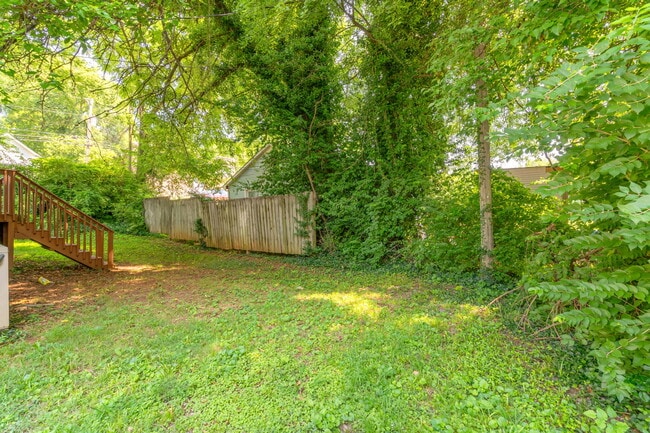 Building Photo - 1826 Tillery St NE