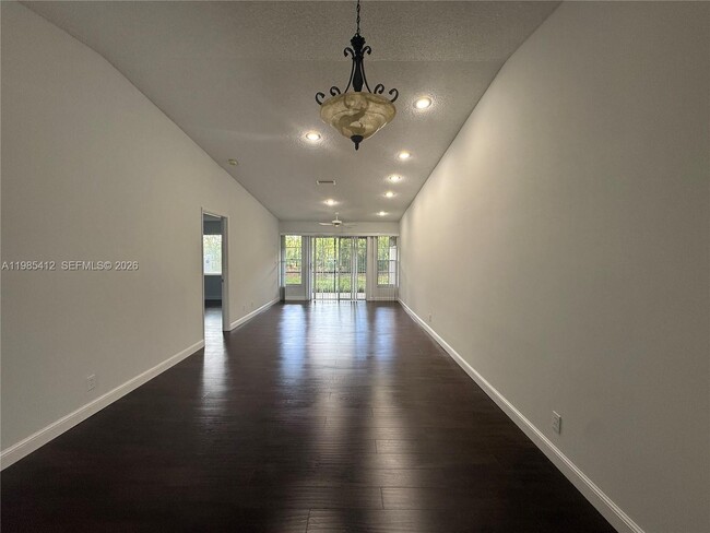 Building Photo - 18595 Egret Way