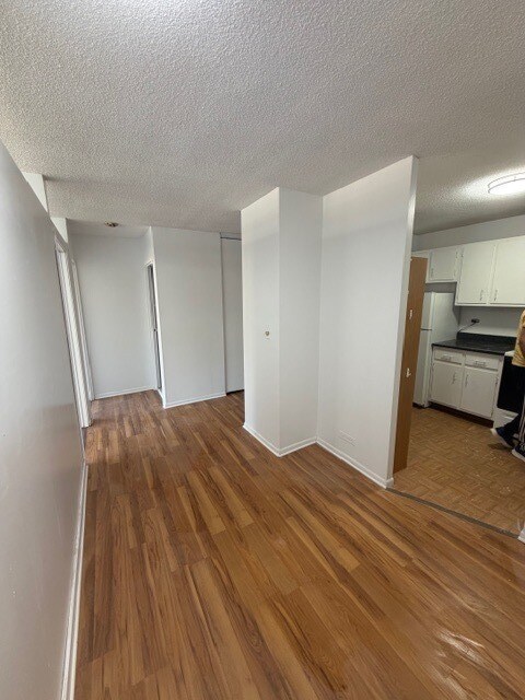 Building Photo - 5100 N Marine Dr