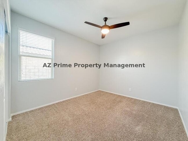 Building Photo - 23829 W Romley Ave