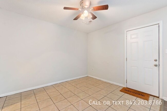 Building Photo - 7740 McKnight Dr