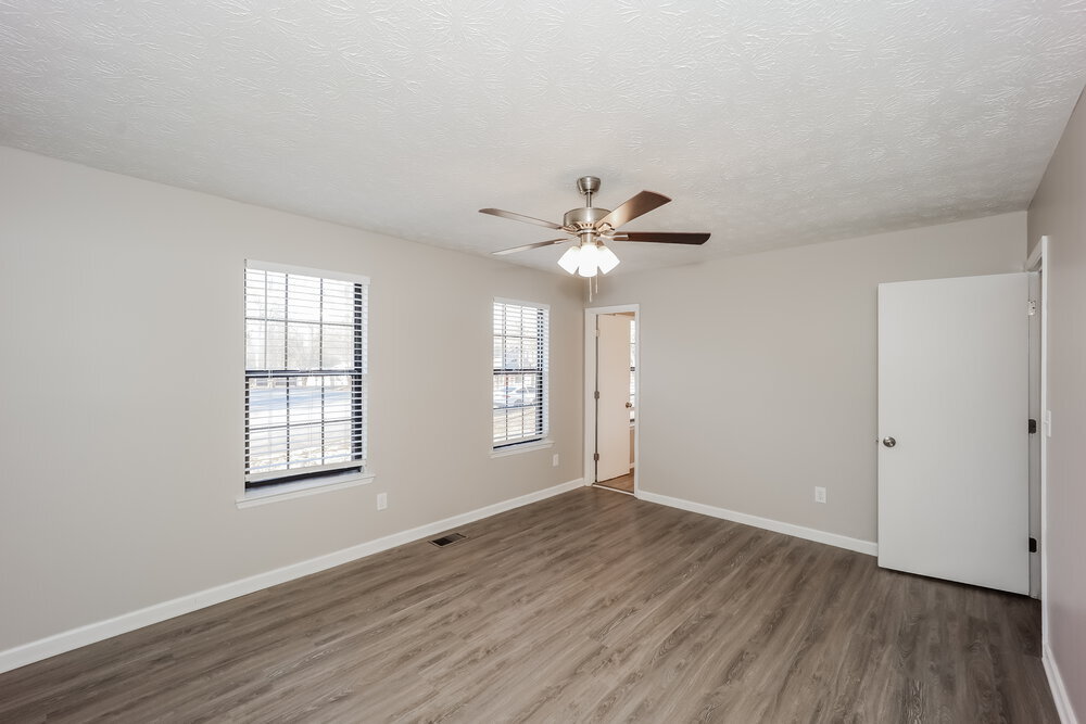 Building Photo - 1037 Lombardy Way