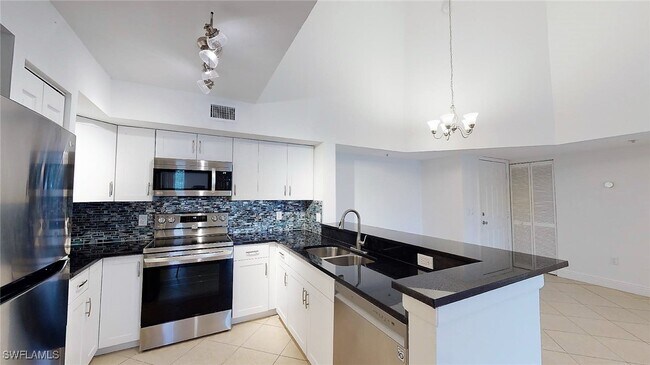 Building Photo - 1210 Wildwood Lakes Blvd