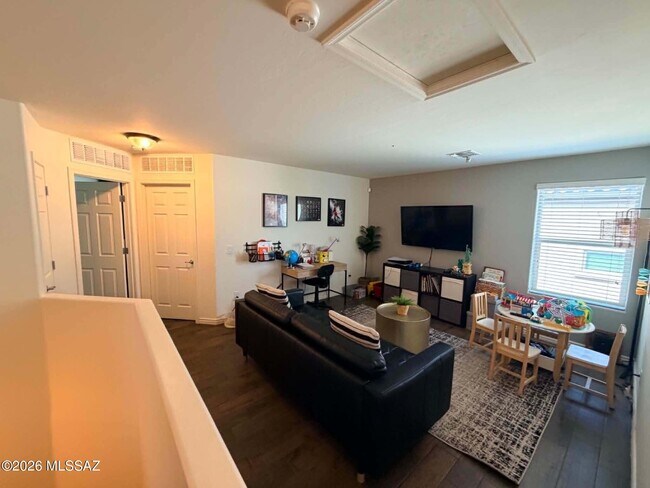 Building Photo - 9033 W Birchover Dr