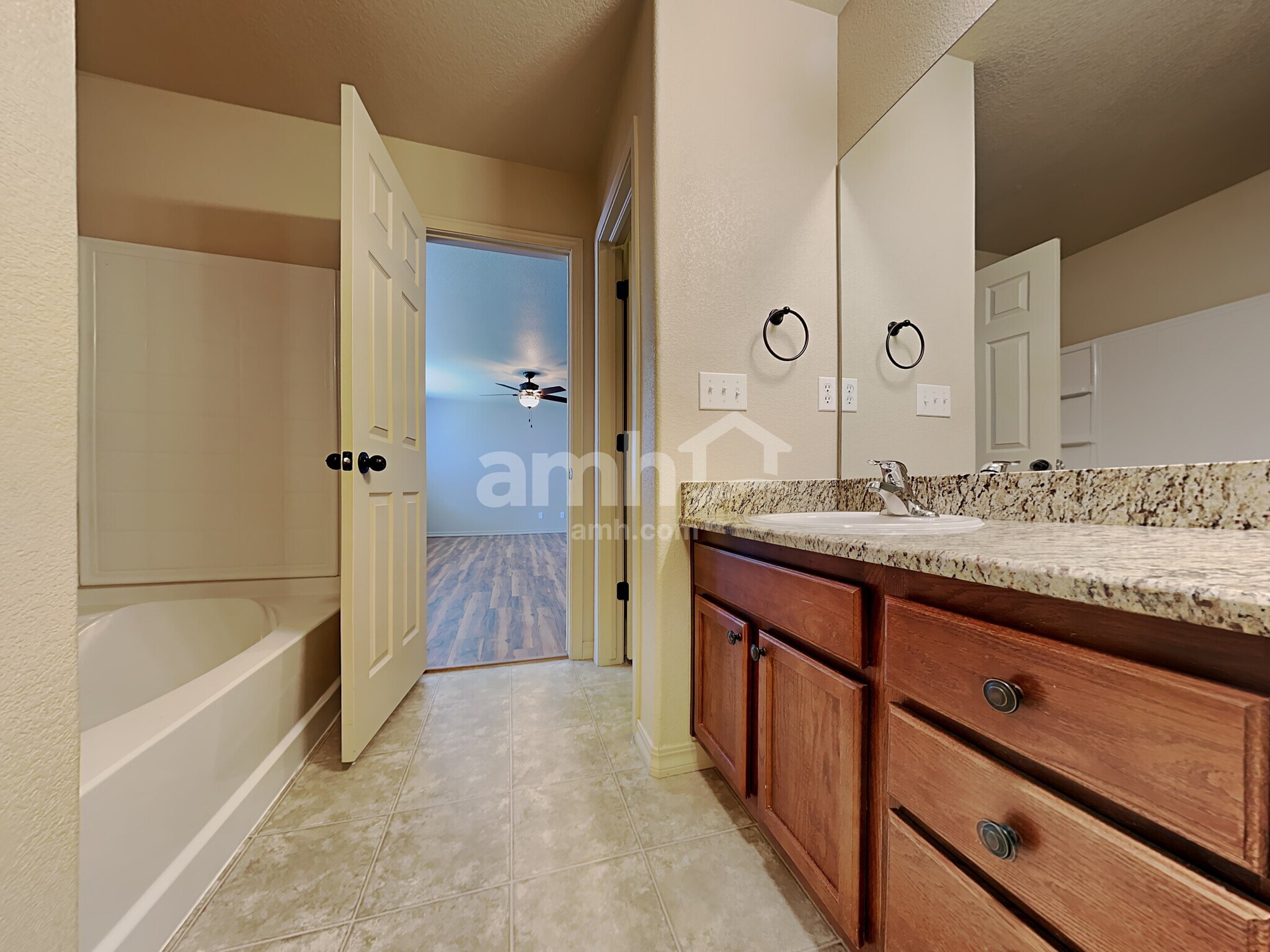 Building Photo - 3713 Winter Sun Dr