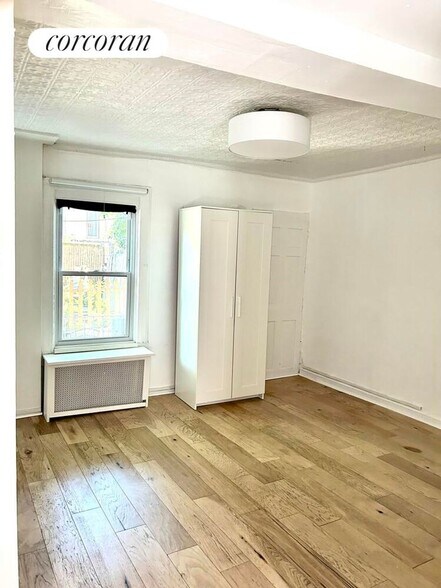 Building Photo - 78 Vanderbilt Ave