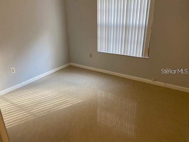 Building Photo - 4618 Suntree Blvd