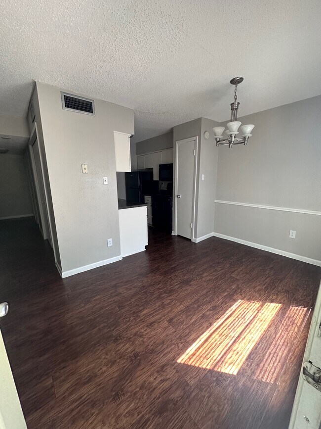 Bordeaux Apartments 523 Airline Rd Corpus Christi TX 78412