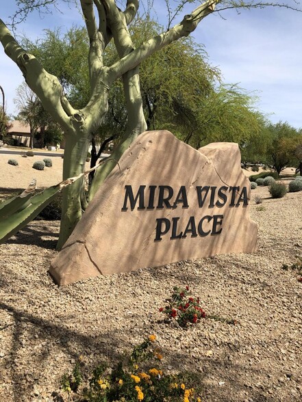 Community - 461 E Pinto Dr