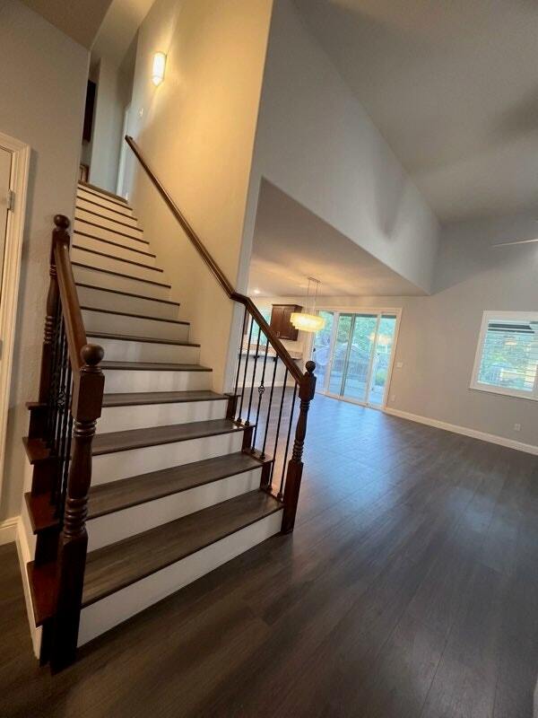 Building Photo - 233 Vanney Ct