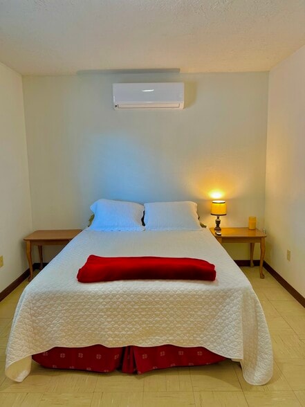 Building Photo - 3058 Tenorio Dr