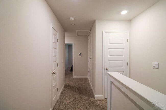 Building Photo - 7174 Village Ln