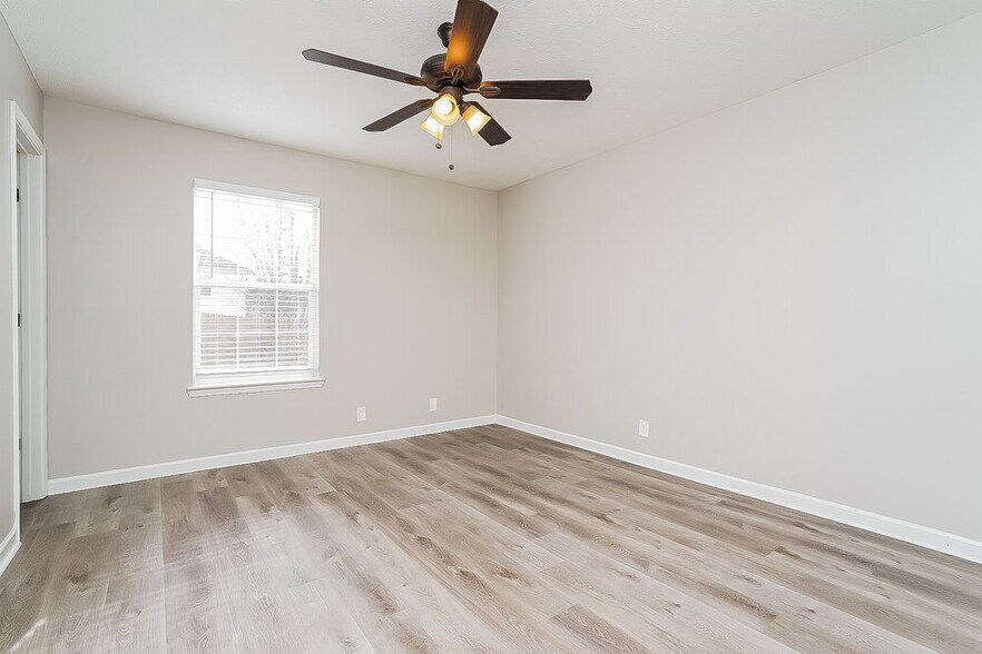 Building Photo - 1225 Akins Ridge Dr