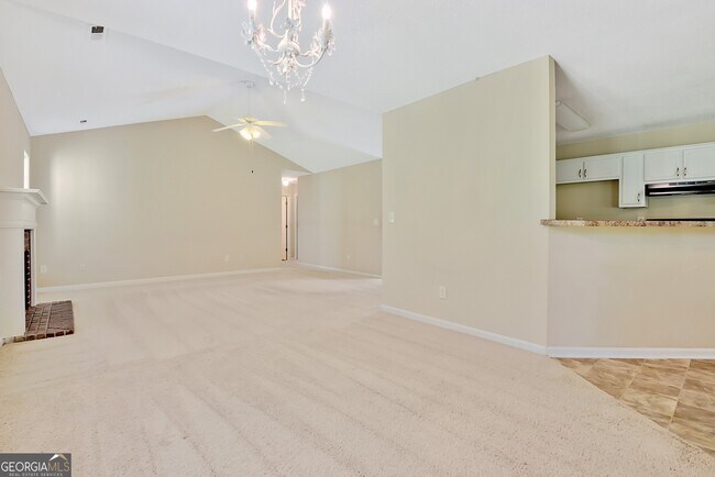 Building Photo - 45 Paces Landing Dr