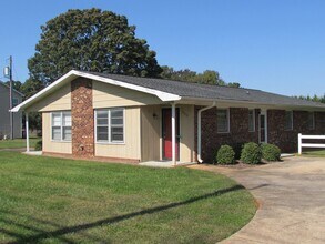 Building Photo - 6016 Pleasant Grove Rd